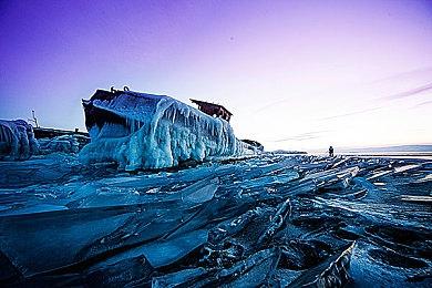 《侏罗纪世界：进化3》IGN8分：系列巅峰之作！